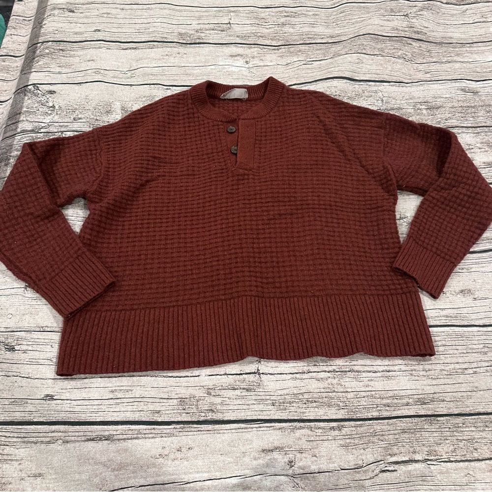 Everlane Rust Red Recycled Cashmere Henley Sweater; Waffle Texture; Size Medium